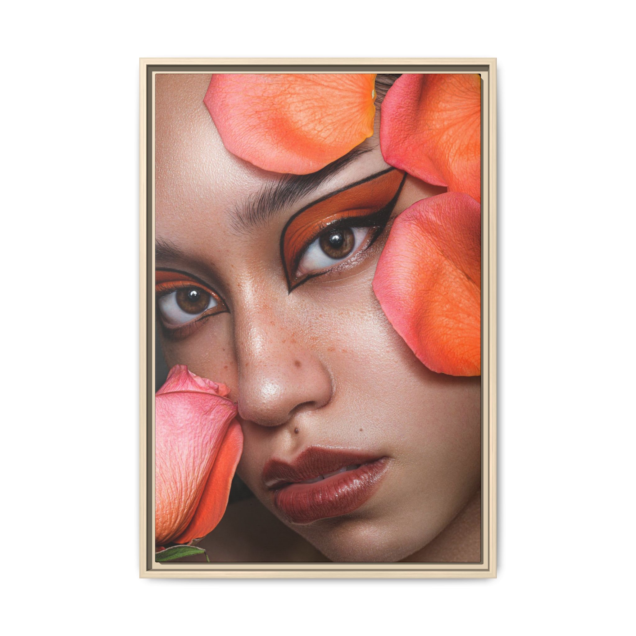 15456507219906307088_2048.jpeg Roses No. 053 – Framed Canvas